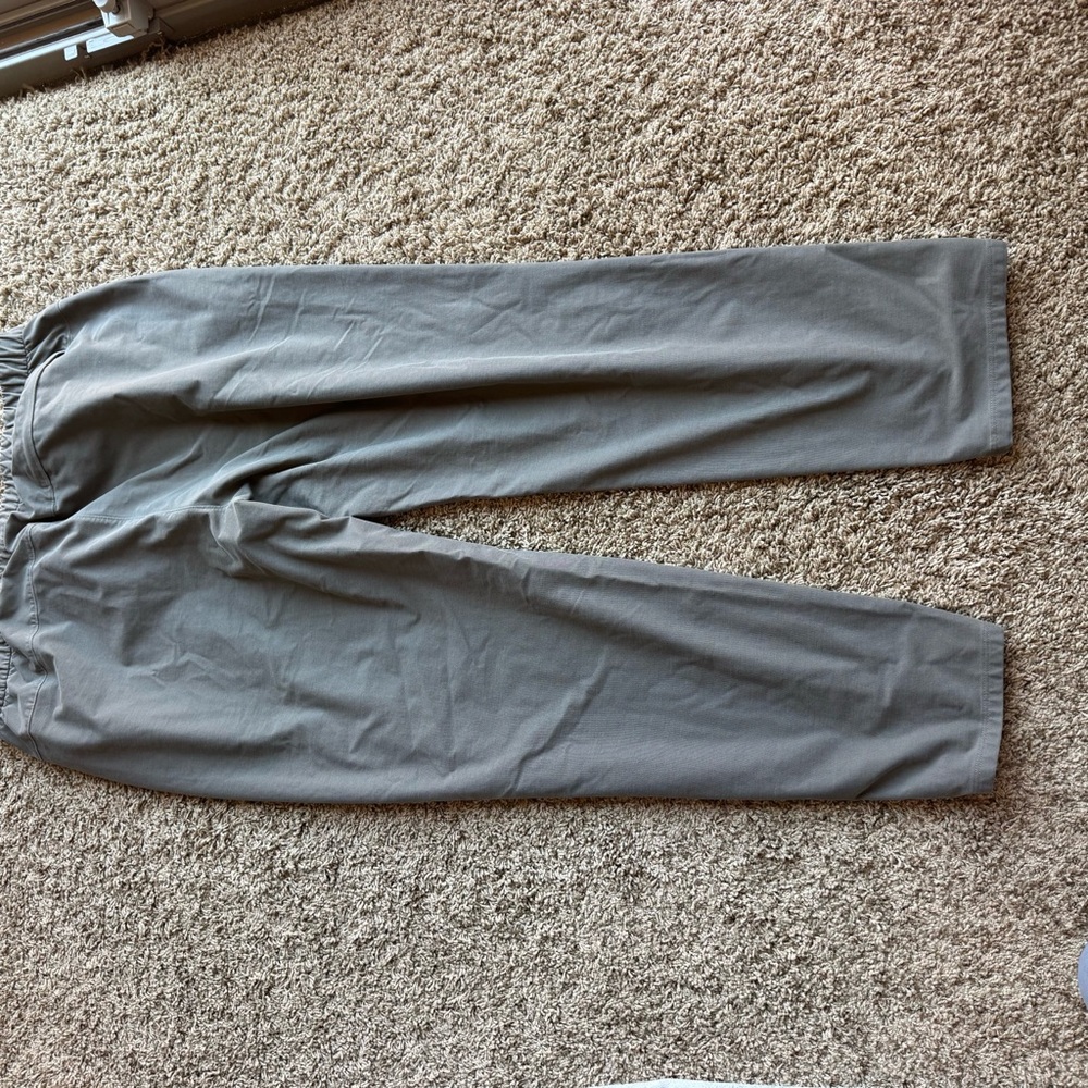 lululemon ABC Pants - Picture 5 of 5